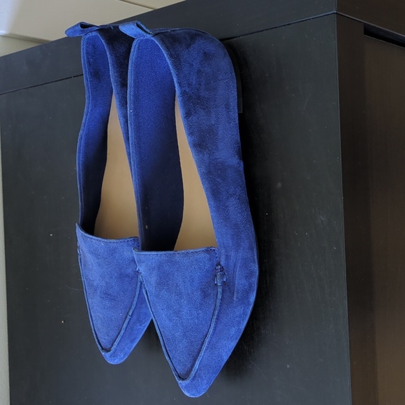 Blue faux suede flats - Picture 2 of 7